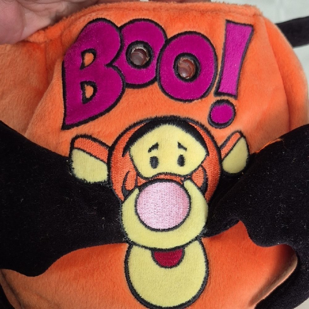 Disney Tigger Halloween Costume Bag - Orange and Black - Picture 10 of 16